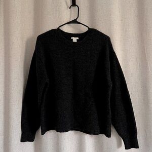 Women’s Black H&M Sweater